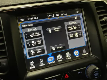 2017 Jeep Grand Cherokee - image 25