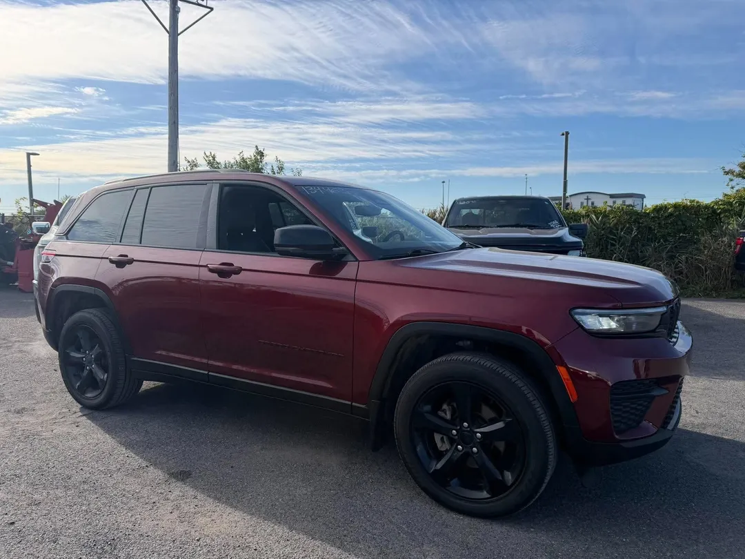 Jeep Grand Cherokee 2023 à vendre - photo 1
