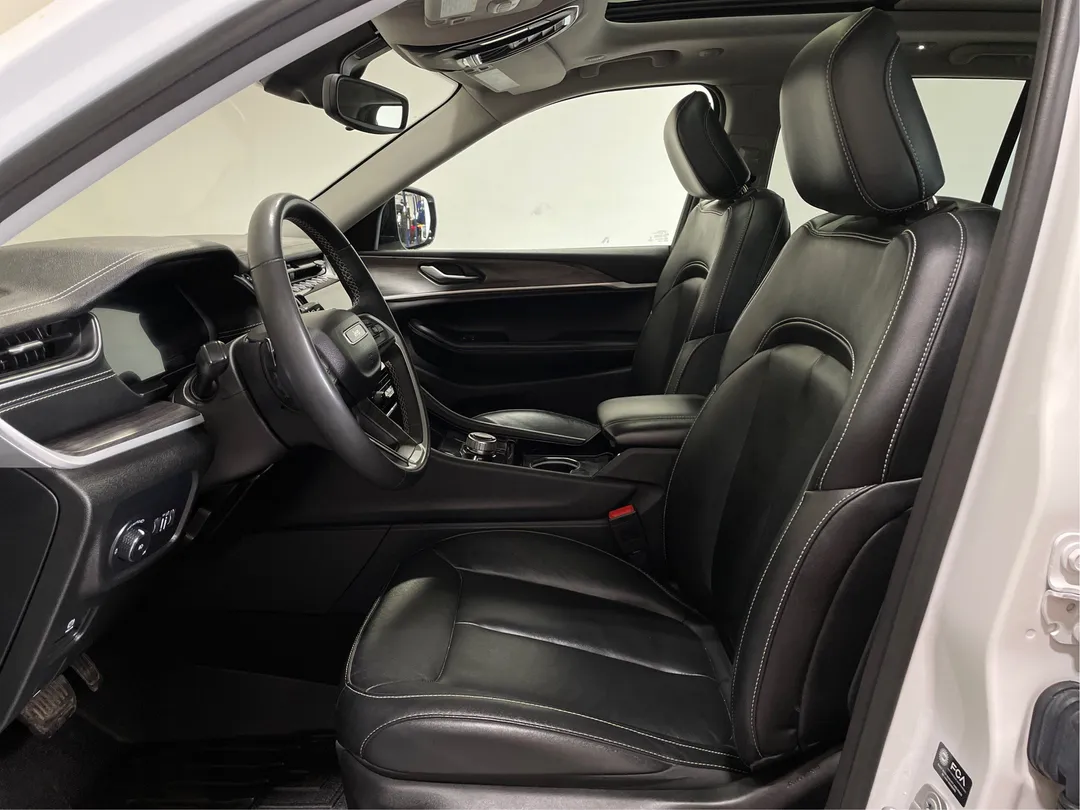 2023 Jeep Grand Cherokee for sale - photo 3