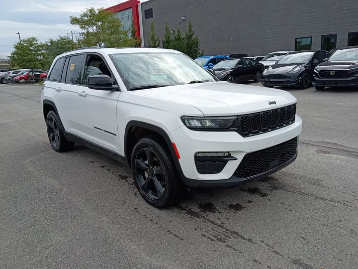 2023 Jeep Grand Cherokee - image principale