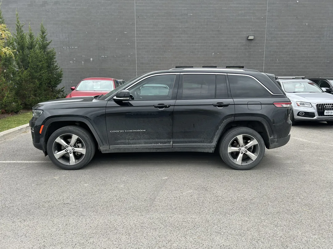 2022 Jeep Grand Cherokee for sale - photo 4