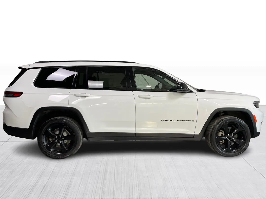 2022 Jeep Grand Cherokee L — photo 2