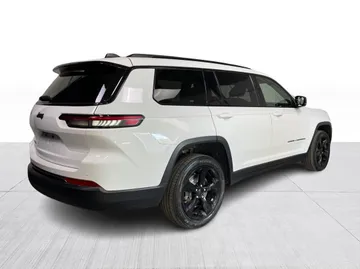 2022 Jeep Grand Cherokee L - image 14