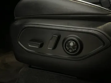 2022 Jeep Grand Cherokee L - image 20