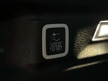 2022 Jeep Grand Cherokee L - image 22