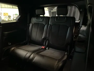 2022 Jeep Grand Cherokee L - image 27