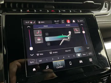 2022 Jeep Grand Cherokee L - image 24