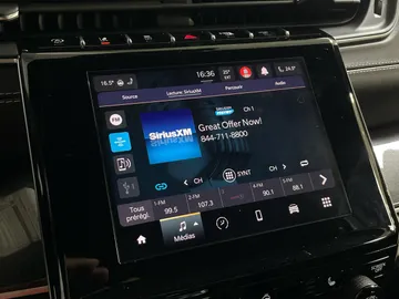 2022 Jeep Grand Cherokee L - image 33