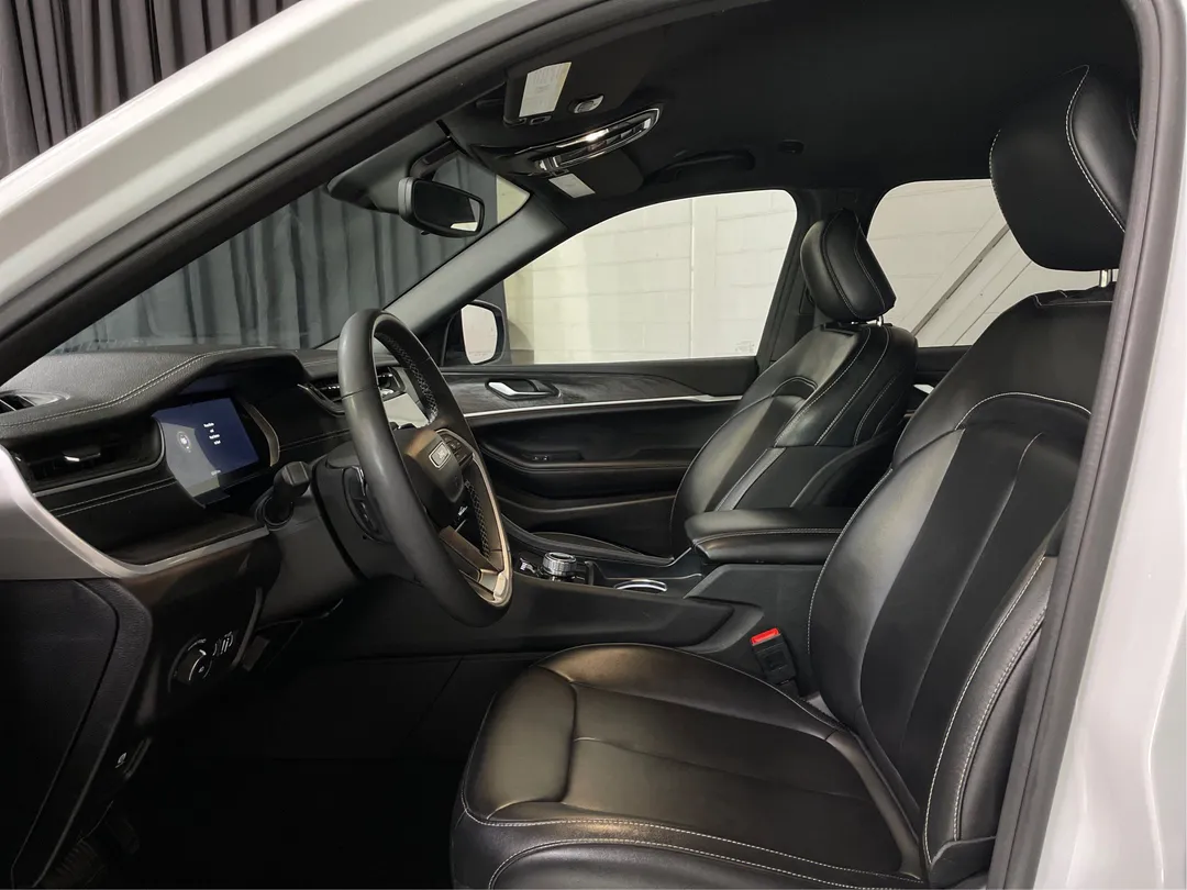 2024 Jeep Grand Cherokee L — photo 3
