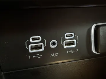 2024 Jeep Grand Cherokee L - image 32