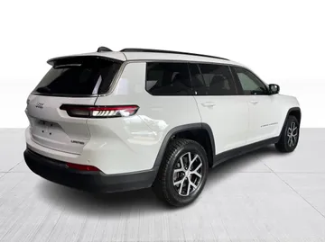 2024 Jeep Grand Cherokee L - image 14