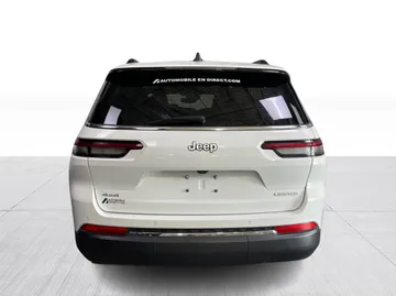 2024 Jeep Grand Cherokee L - image 12