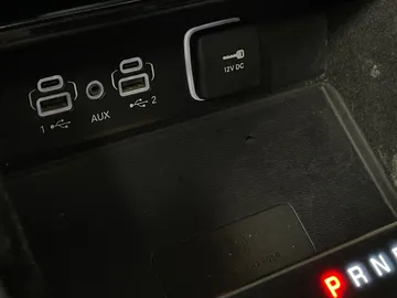 2021 Jeep Grand Cherokee L - image 33