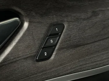 2021 Jeep Grand Cherokee L - image 17