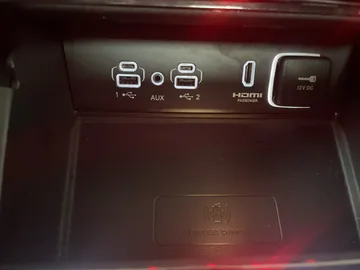 2022 Jeep Grand Cherokee 4xe - image 33
