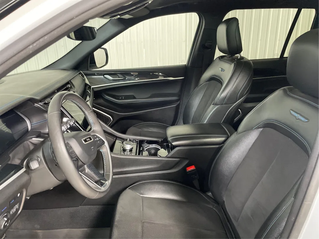 2022 Jeep Grand Cherokee 4xe for sale - photo 3