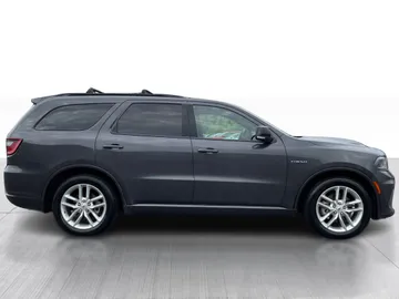2025 Dodge Durango - image 2