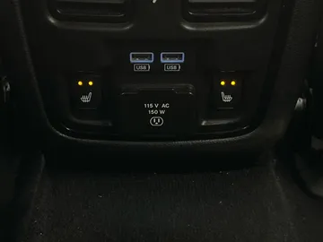 2025 Dodge Durango - image 23