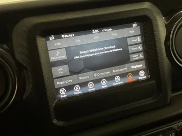 2021 Jeep Gladiator - image 26