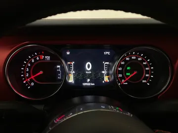 2021 Jeep Gladiator - image 17