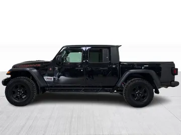 2023 Jeep Gladiator - image 10