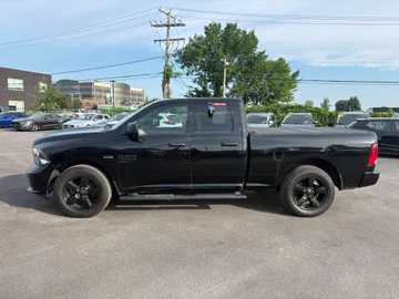 2020 Ram 1500 Classic - image 4