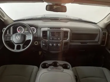 2017 Ram 1500 - image 4