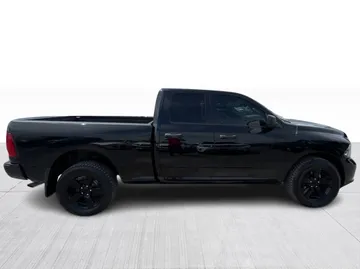 2023 Ram 1500 Classic - image 2