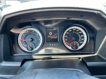 2019 Ram 1500 Classic - image 15