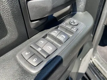 2019 Ram 1500 Classic - image 21