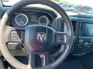 2019 Ram 1500 Classic - image 16