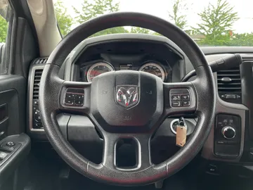 2017 Ram 1500 - image 16