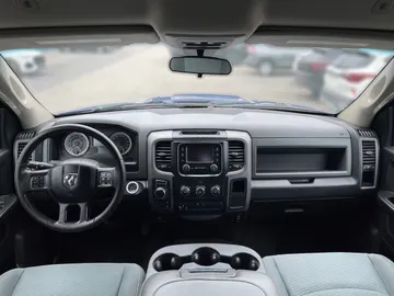 2017 Ram 1500 - image 4