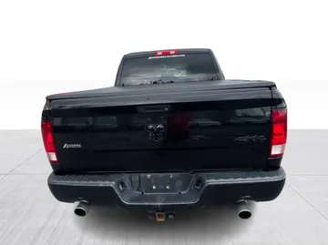 2018 Ram 1500 - image 11