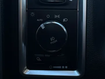 2019 Ram 1500 Classic - image 18