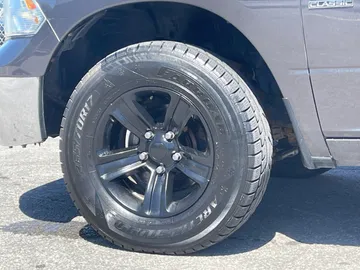 2019 Ram 1500 Classic - image 9