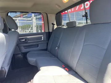 2019 Ram 1500 Classic - image 3