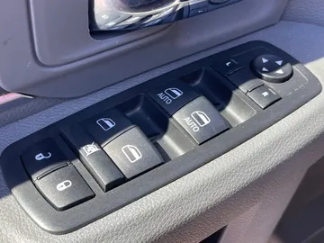 2019 Ram 1500 Classic - image 13