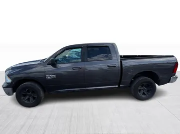 2019 Ram 1500 Classic - image 4