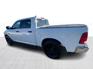 2018 Ram 1500 - image 10