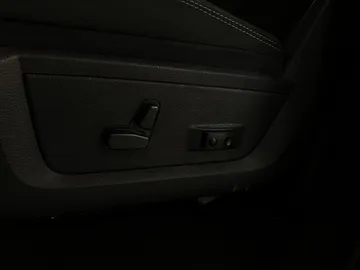 2023 Ram 1500 Classic - image 15