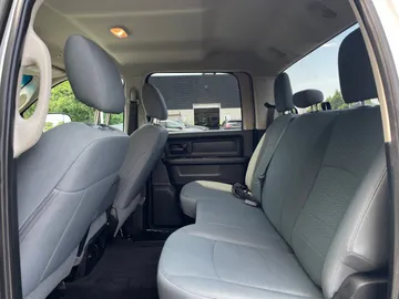 2018 Ram 1500 - image 14