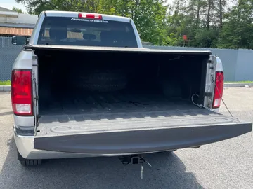 2018 Ram 1500 - image 12