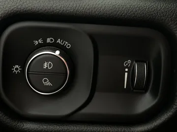 2022 Ram 1500 - image 14
