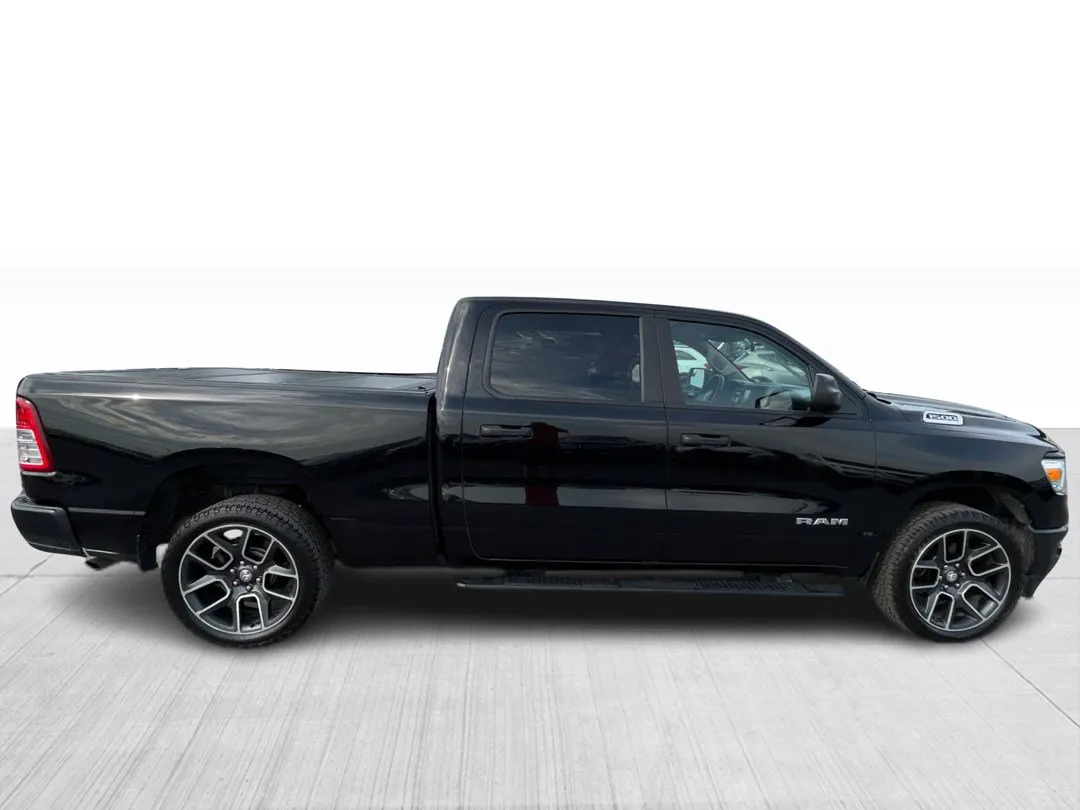 2020 Ram 1500 — photo 2