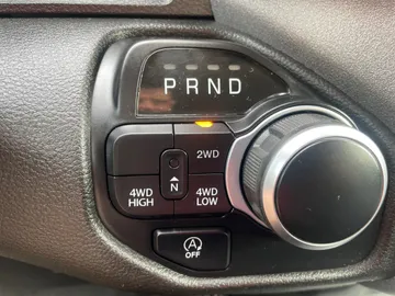 2020 Ram 1500 - image 25