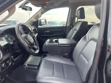 2020 Ram 1500 - image 3