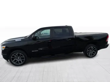 2020 Ram 1500 - image 8