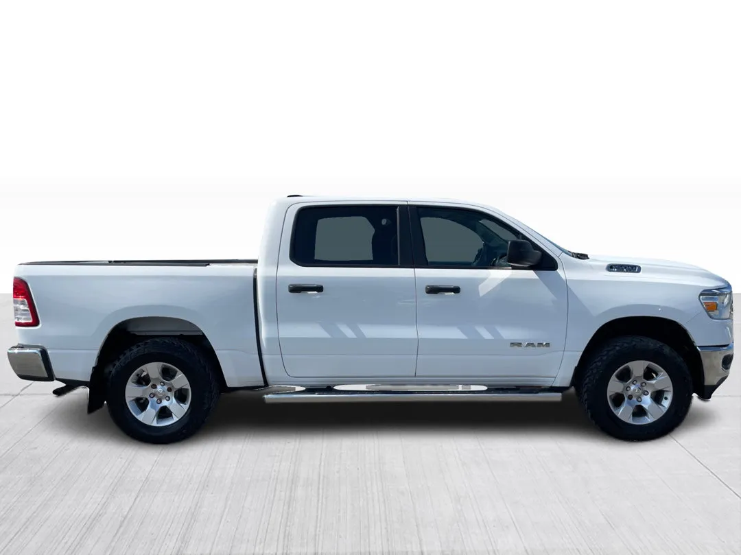 2019 Ram 1500 — photo 2