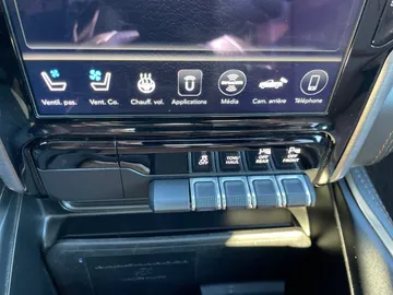 2020 Ram 1500 - image 29